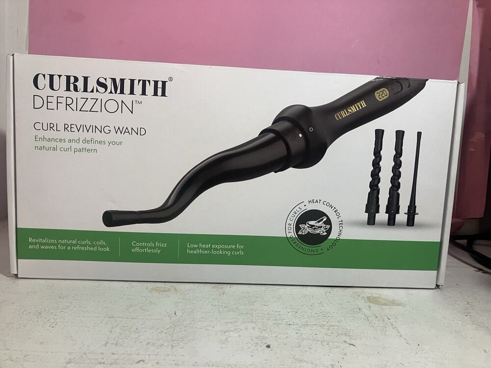 Curlsmith Defrizzion Curl Reviver Wand with 4 Attachments Brand New OPEN BOX